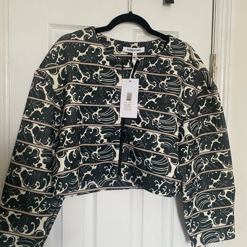 ELIZABETH AND JAMES Black & Cream Wave Pattern Cropped Jacket Size Medium NWT